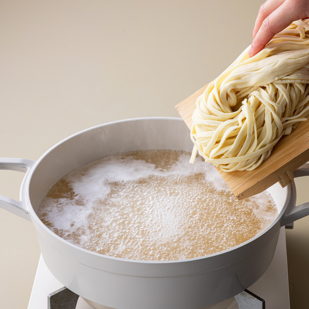 군산맛집 생면 칼국수 10인분(생면 10인분+소스 10봉) 개별포장 이미지 4