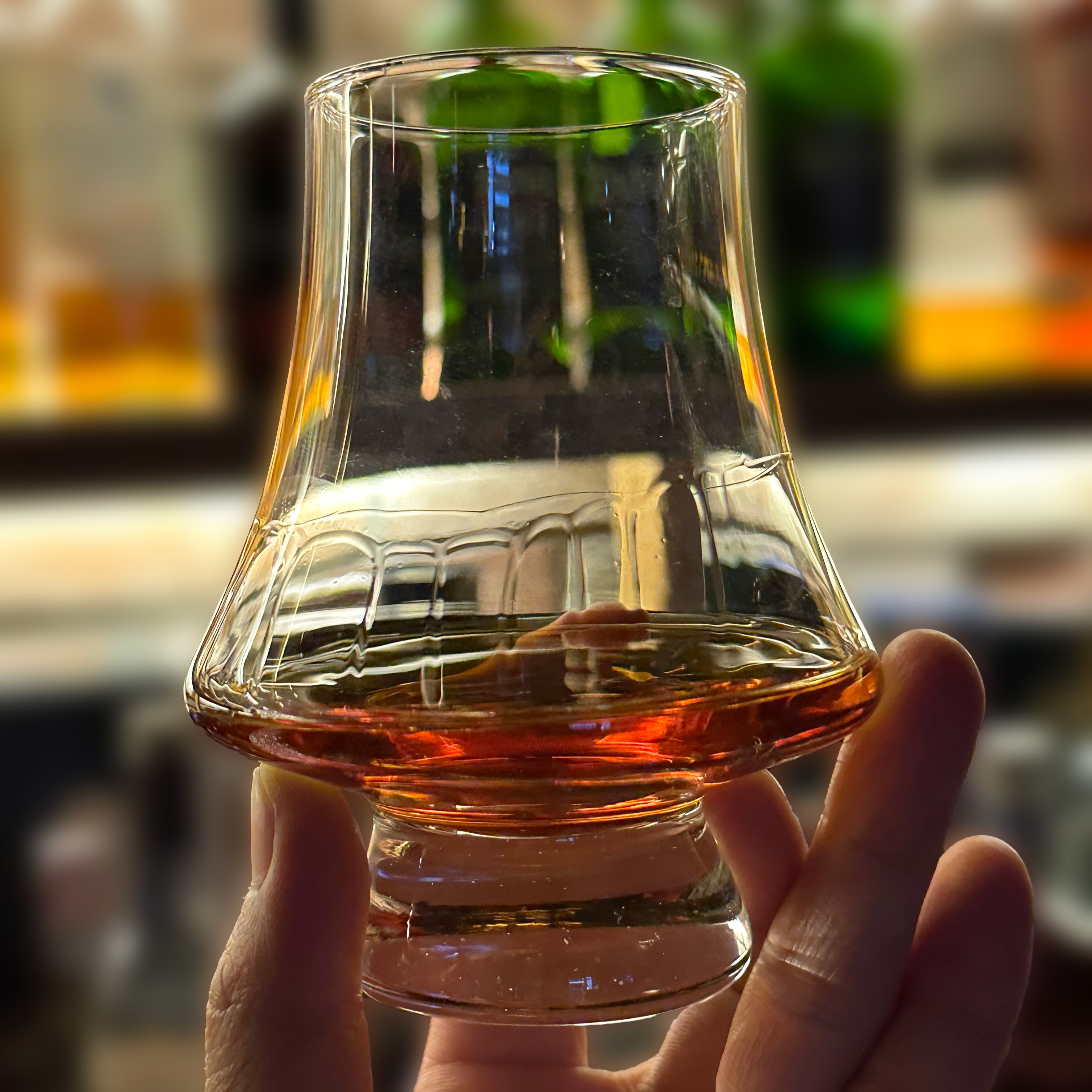 스탠다드 위스키잔 노징글라스 싱글몰트 니트잔 250ml