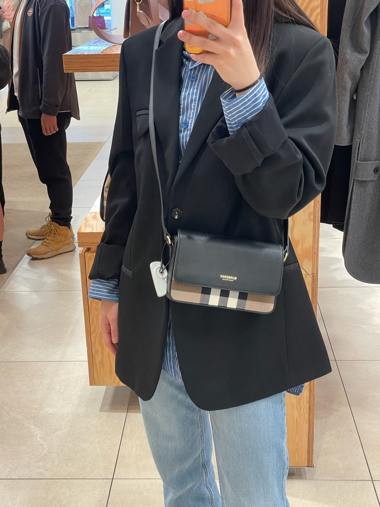 新品BURBERRYビジネスバッグ 楽天市場】バーバリー BURBERRY（ビジネスバッグ・ブリーフ