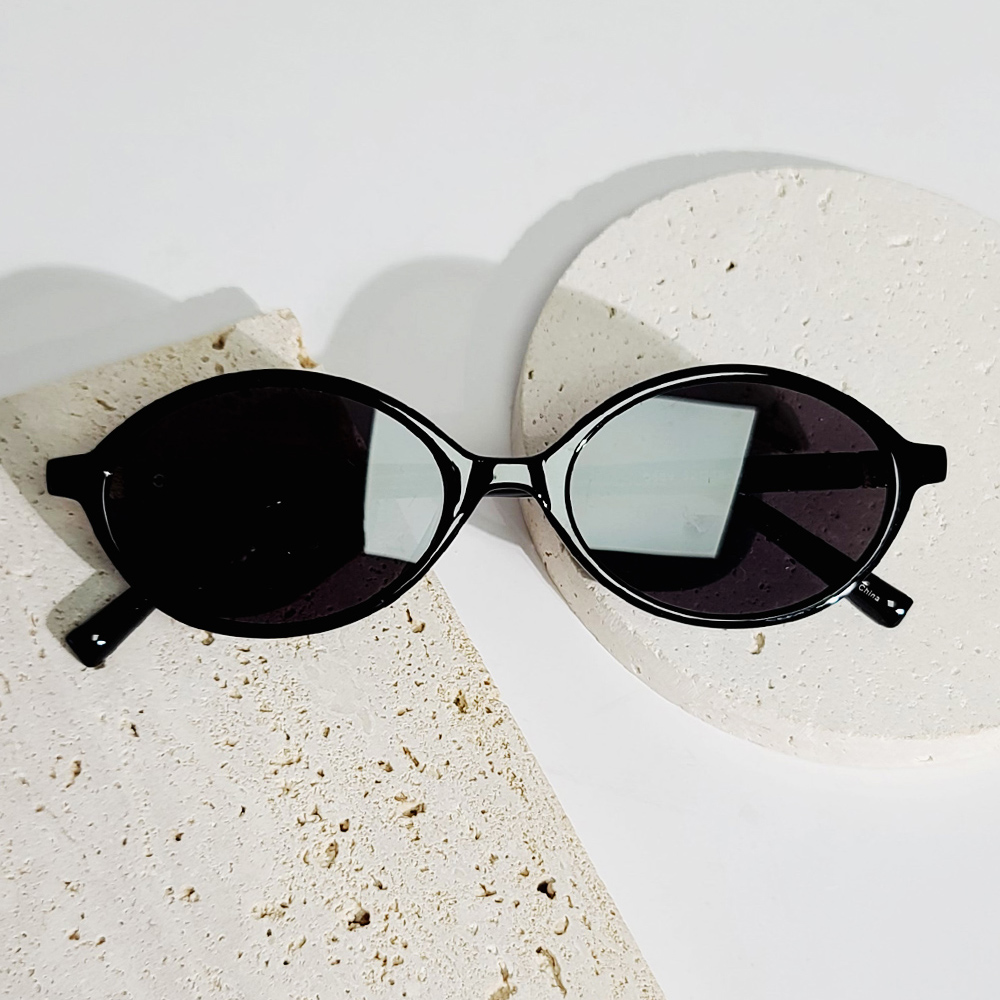 레트로 타원형 힙한 뿔테 긱시크 너드 오벌형 선글라스