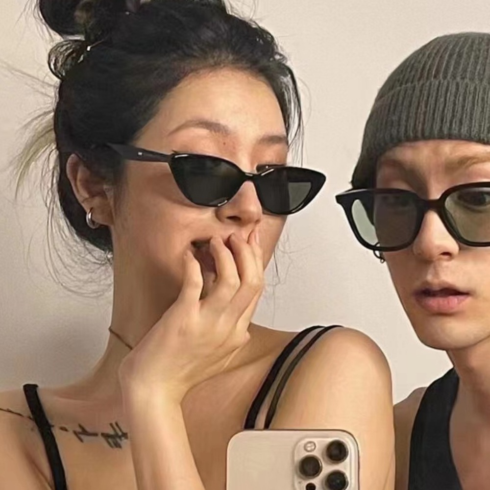 전지적참견시점 295화 신현지 선글라스 긱시크 섹시한 - 상품 이미지