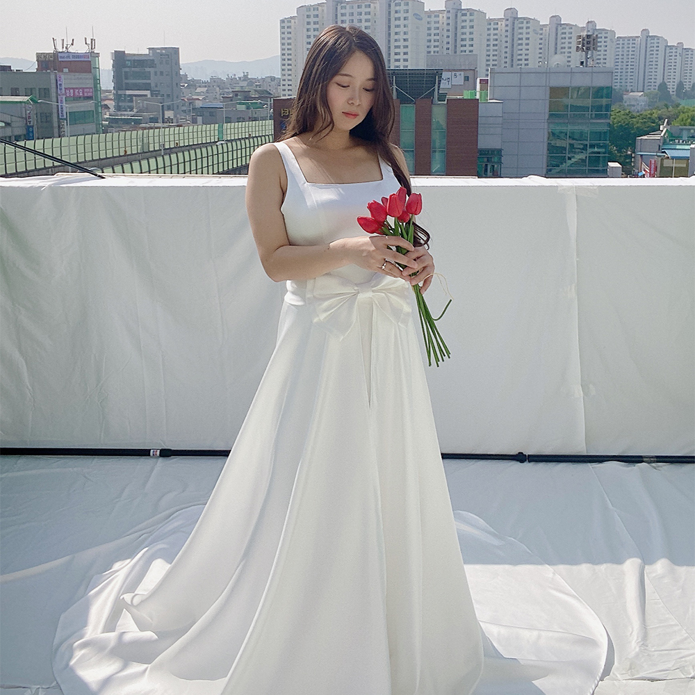 엠마 리본 화이트 웨딩드레스 양도(판매) 브라이덜샤워 제주스냅 임부 만삭드레스 졸업사진 - 상세 이미지 2