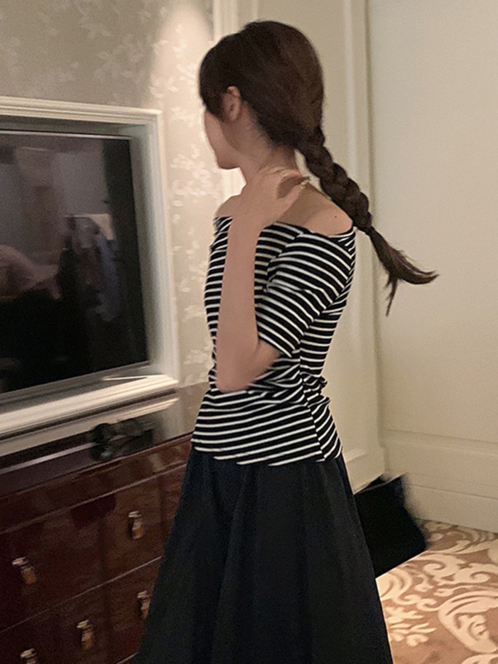 에스파 카리나 인스타그램 오프숄더 여름 데이트 - 상세 이미지 2
