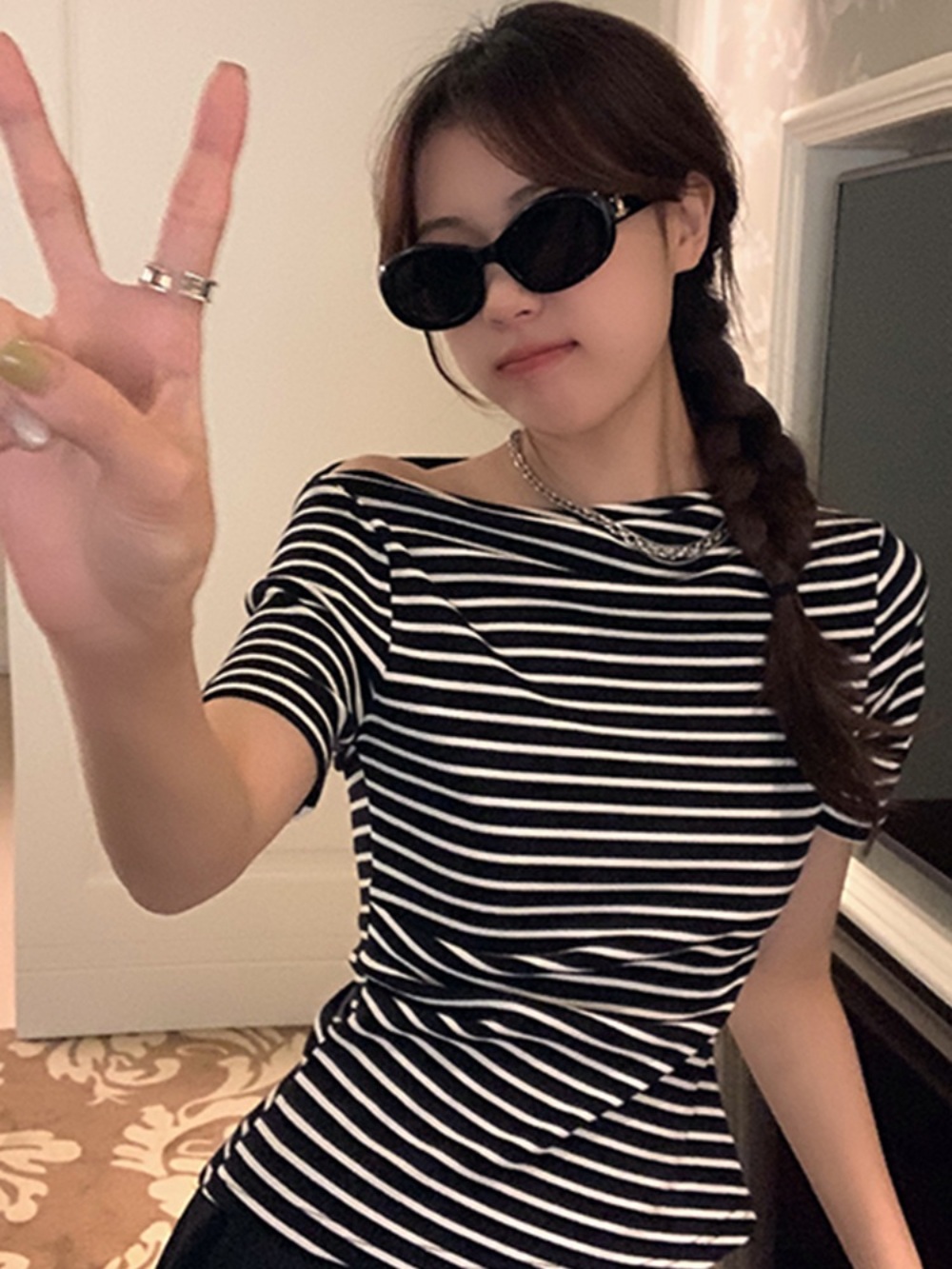 에스파 카리나 인스타그램 오프숄더 여름 데이트 - 상세 이미지 3