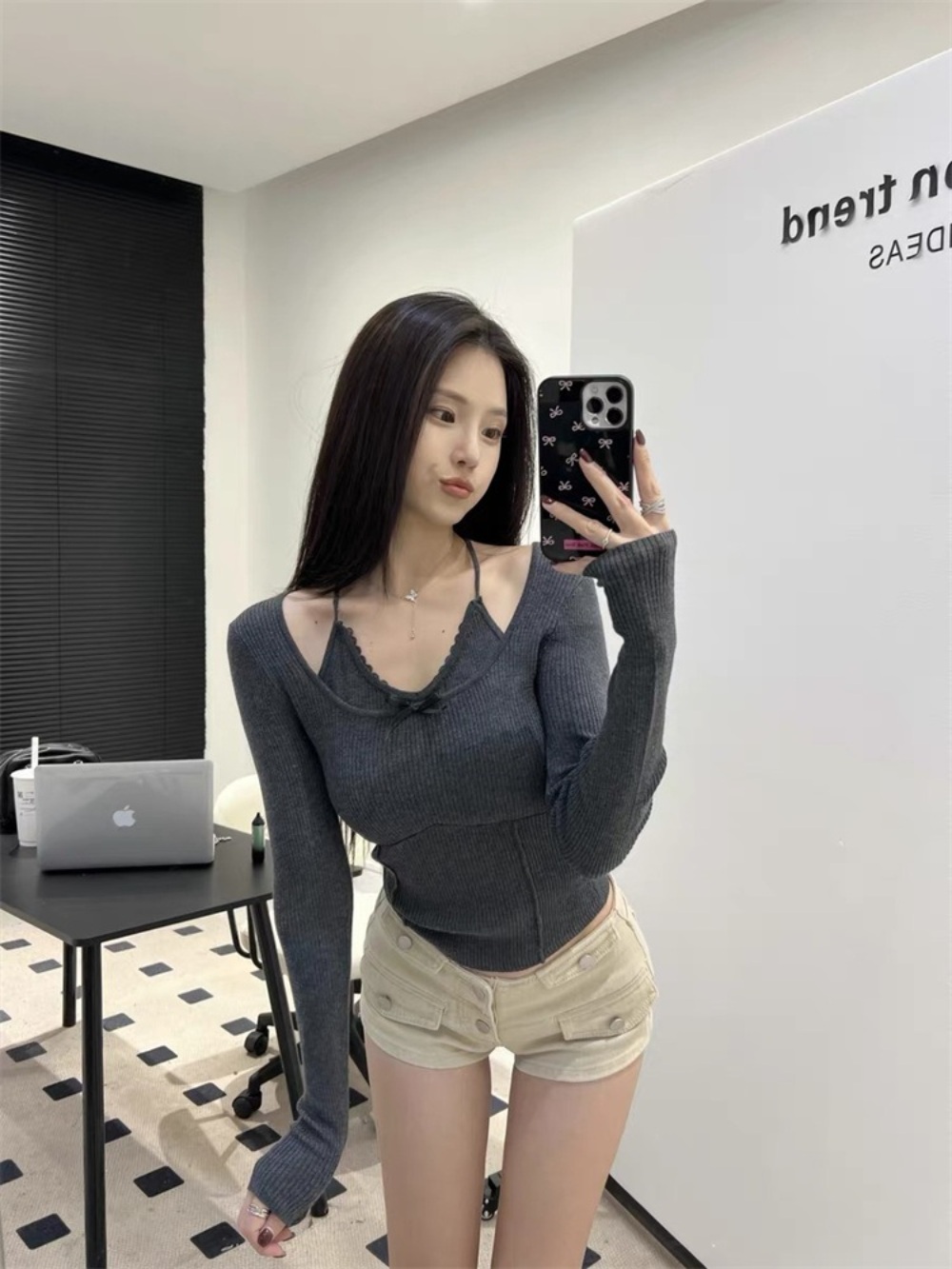 핑계고 아이브 편 안유진 홀터넥 슬림핏 패셔너블 - 상세 이미지 4