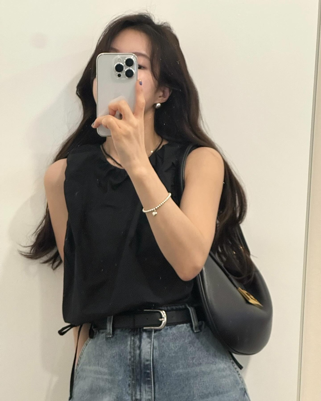 어핏 여성 여름 라운드 크롭 스트링 셔링 리본 나시 블라우스 - 상세 이미지 2