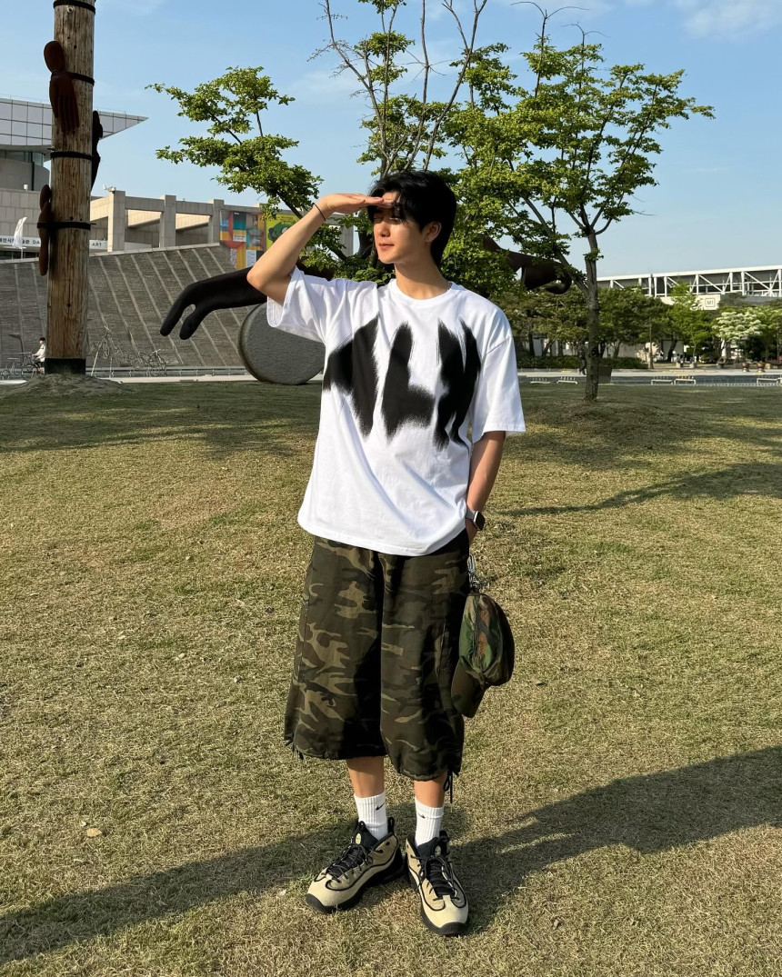 ALX_%ED%95%98%ED%94%84_%ED%8B%B0%EC%85%94%EC%B8%A0_%ED%99%94%EC%9D%B4%ED%8A%B8_1