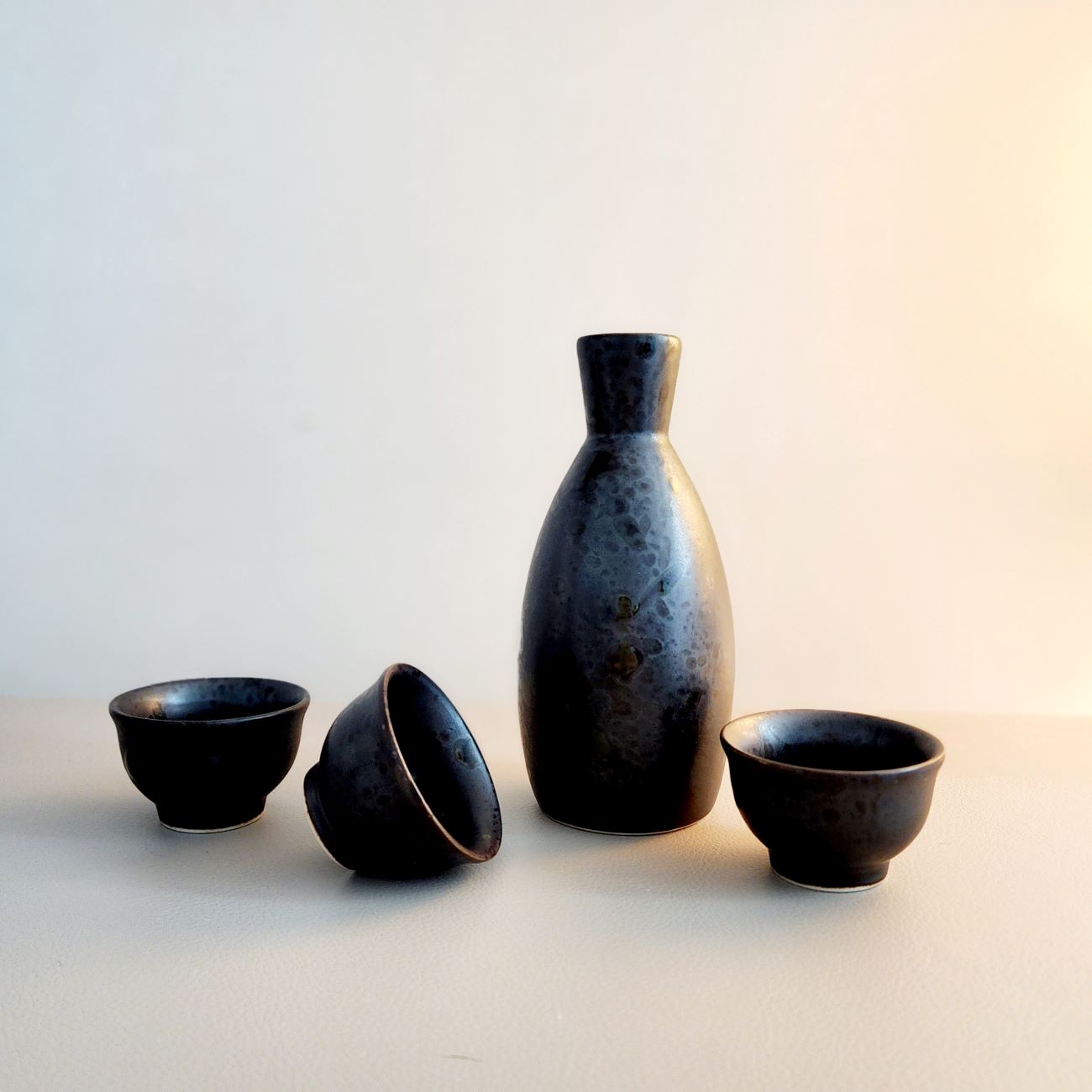 [심연] 현아트 주병 세트 도쿠리 사케 술 소주 잔 4pcs