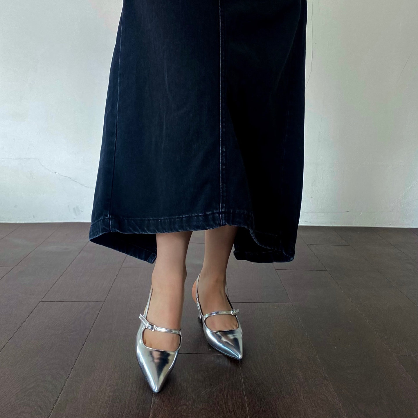 스트랩조절 5cm 🤍👠3col 스틸레토 슬링백 실버 에나멜 유광 블랙  발편한 5cm 베이지 유니크 힙한 뾰족 힐 구두 상세 이미지 28
