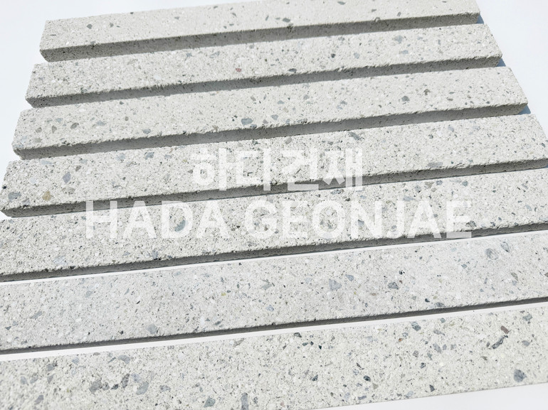 모노타일 롱와이드 500x50x18T 크림화이트 / 하다건재