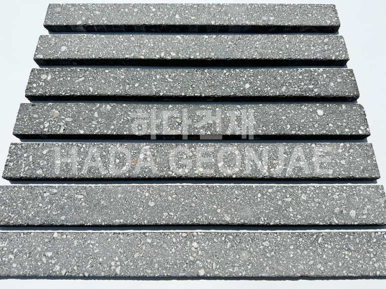 모노타일 롱와이드 500x50x17T 모던블랙 / 하다건재