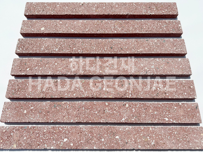 모노타일 롱와이드 500x50x18T 레드 / 하다건재