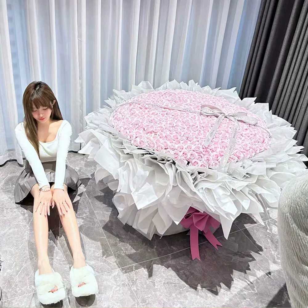 가짜 꽃 모조 꽃다발 여성 초대형 고급 장미 생일 선물 포토존 - 상품 이미지
