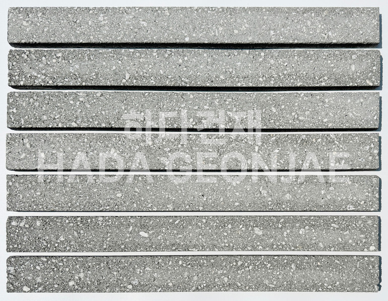 모노타일 롱와이드 500x50x17T 진모던그레이 / 하다건재