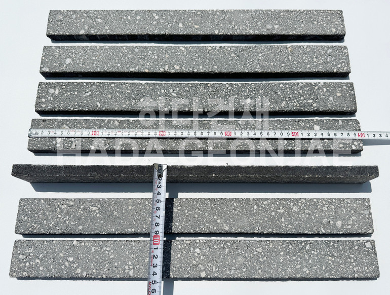 모노타일 롱와이드 500x50x17T 모던블랙 사이즈 / 하다건재