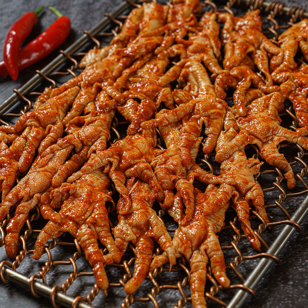 매운닭발 무뼈 불닭발 300g x10팩 숯불 캠핑음식 안주 혼술 야식 - 상세 이미지 3