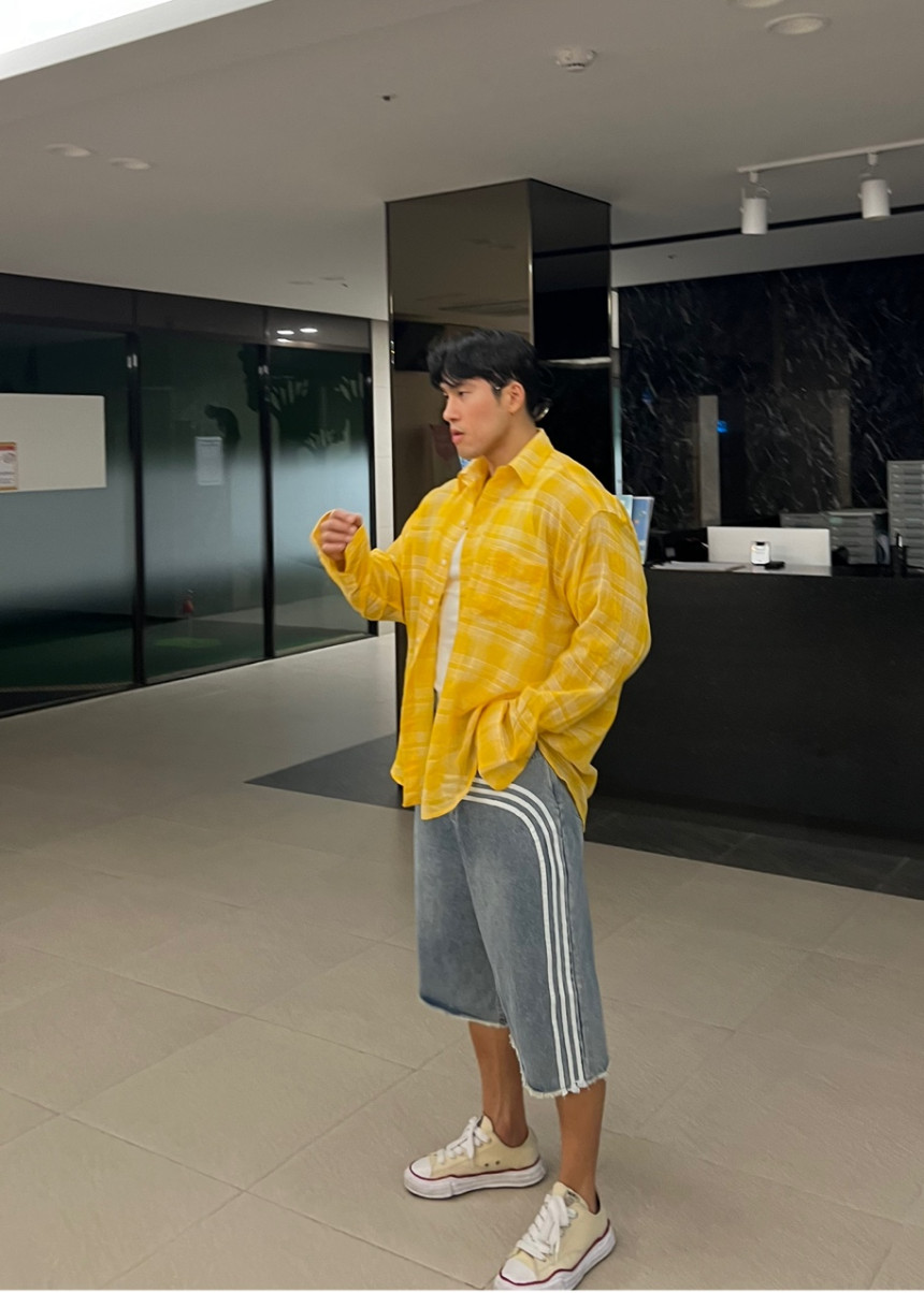 5AA1F5A6-28AA-40B0-9341-8BC998FAA8DD