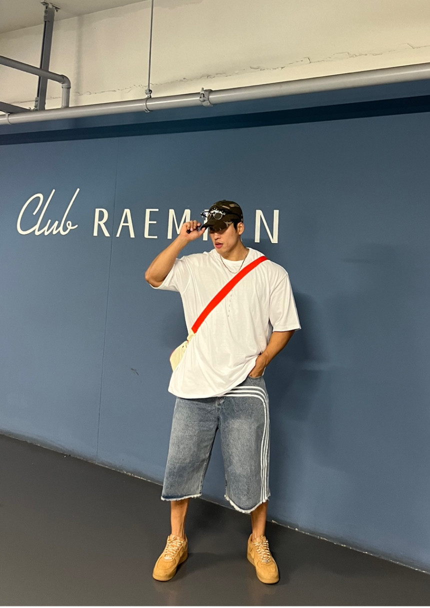 A134F8CC-48AE-4E7E-B24D-1873F597E8B5