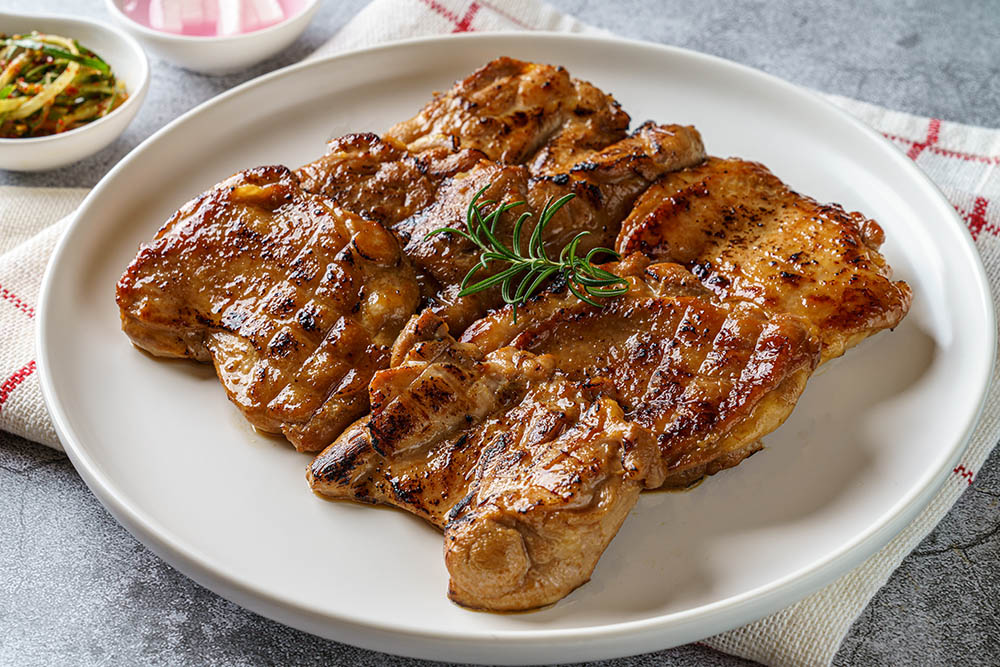 다인꼬꼬댁이 국내산 닭다리로 만든 양념 닭갈비 1kg 양념 간장 숯불구이 캠핑요리 택배 - 상세 이미지 3