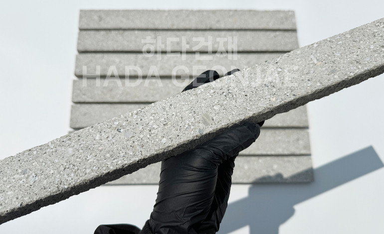 모노타일 롱와이드 500x50x17T 연모던그레이 / 하다건재