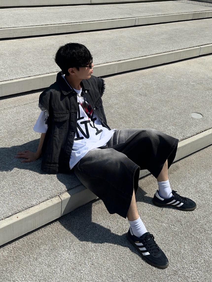 3DF54FCE-A79E-4D73-8304-F088355525FA