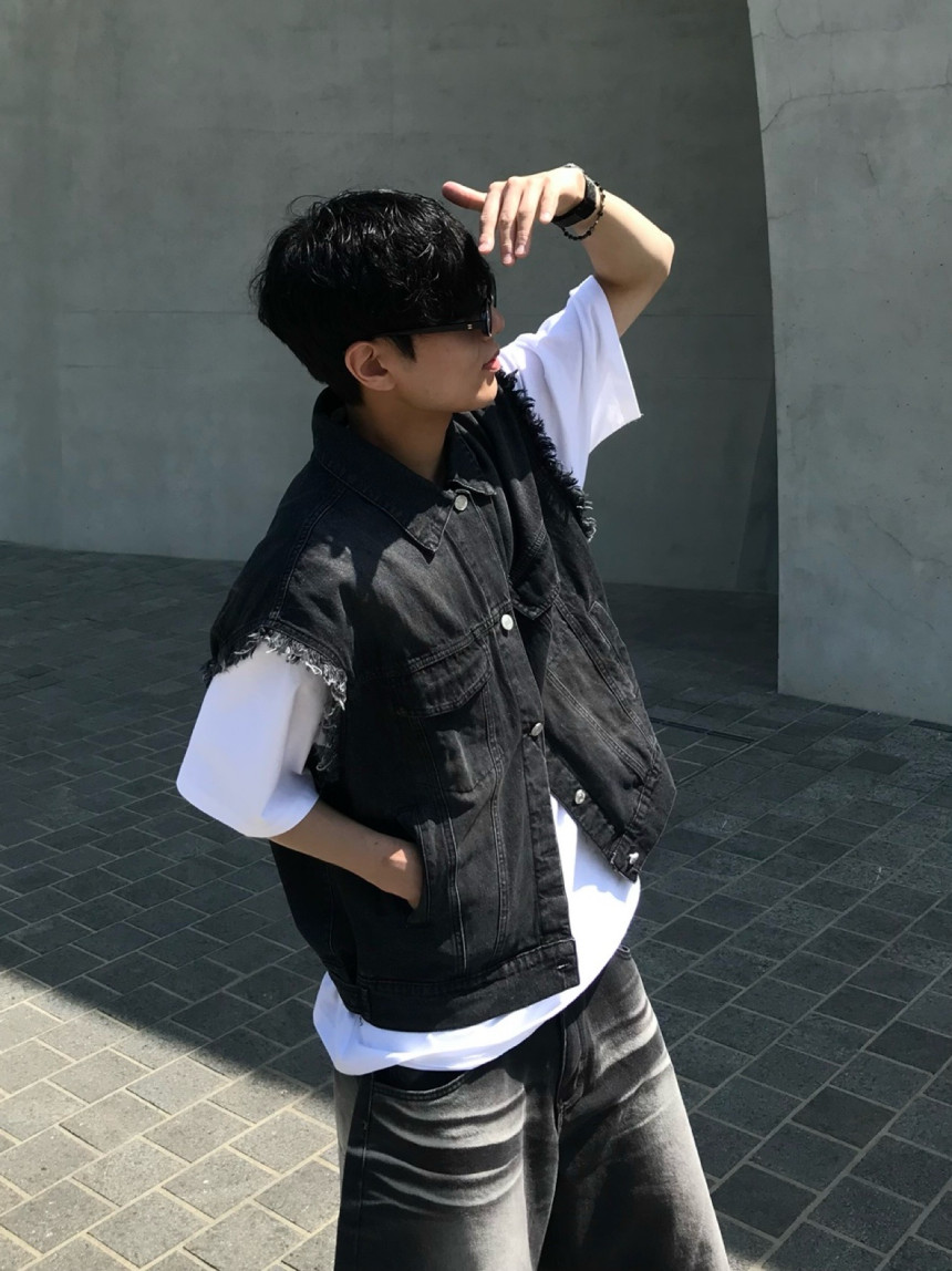 7A1DCAE6-CBAD-4EF3-968F-30CE36E62A1D