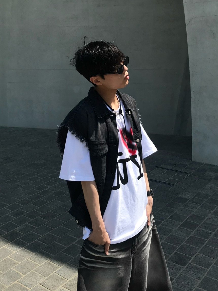 2E78E07A-9EEF-48E6-B73E-F49B37D55C7B