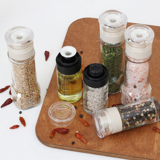 시노글라스 100ml와 곰돌이 소스통 비교 이미지