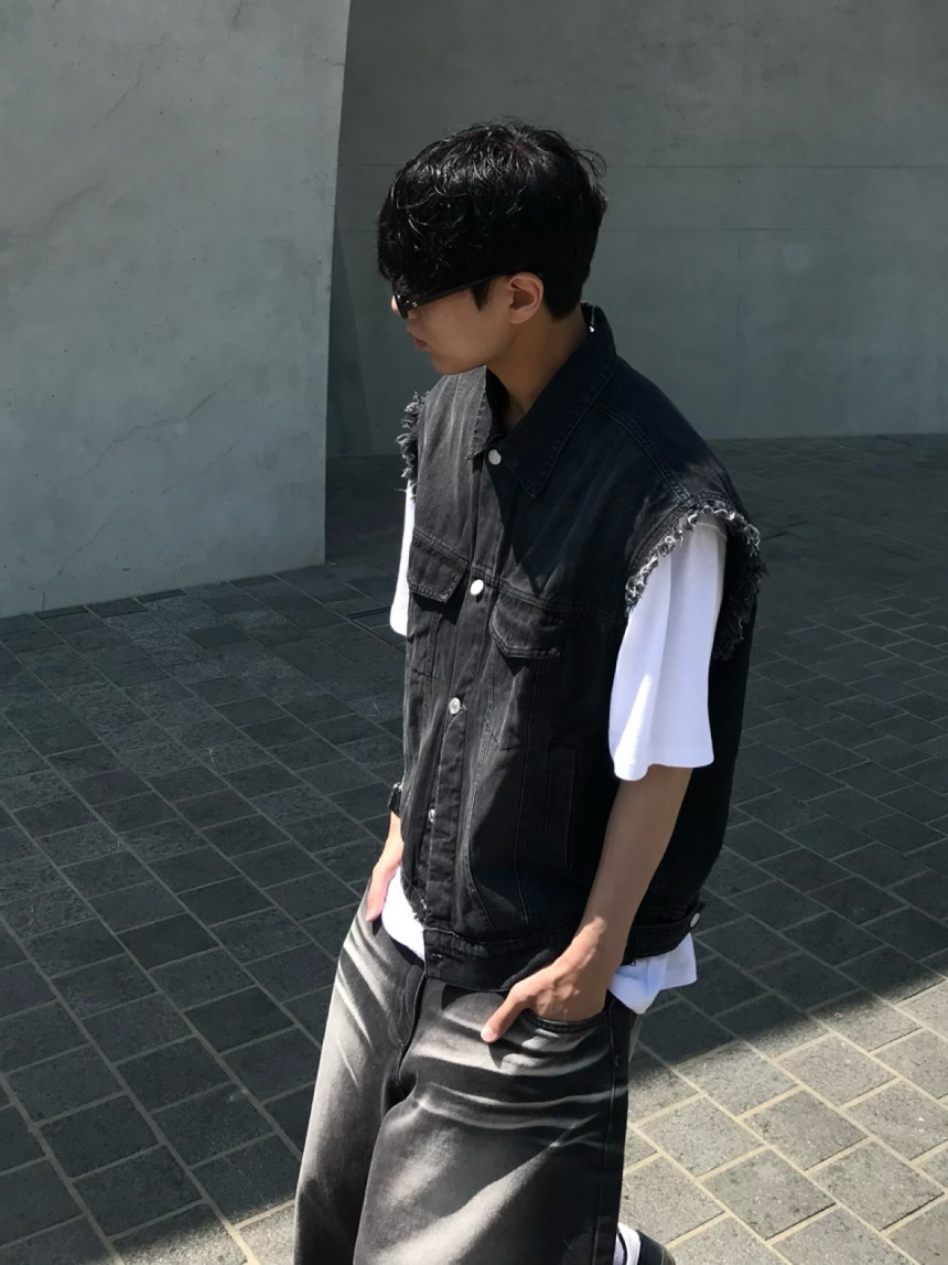 869F11DF-AEA5-479A-9059-E2322EF16215