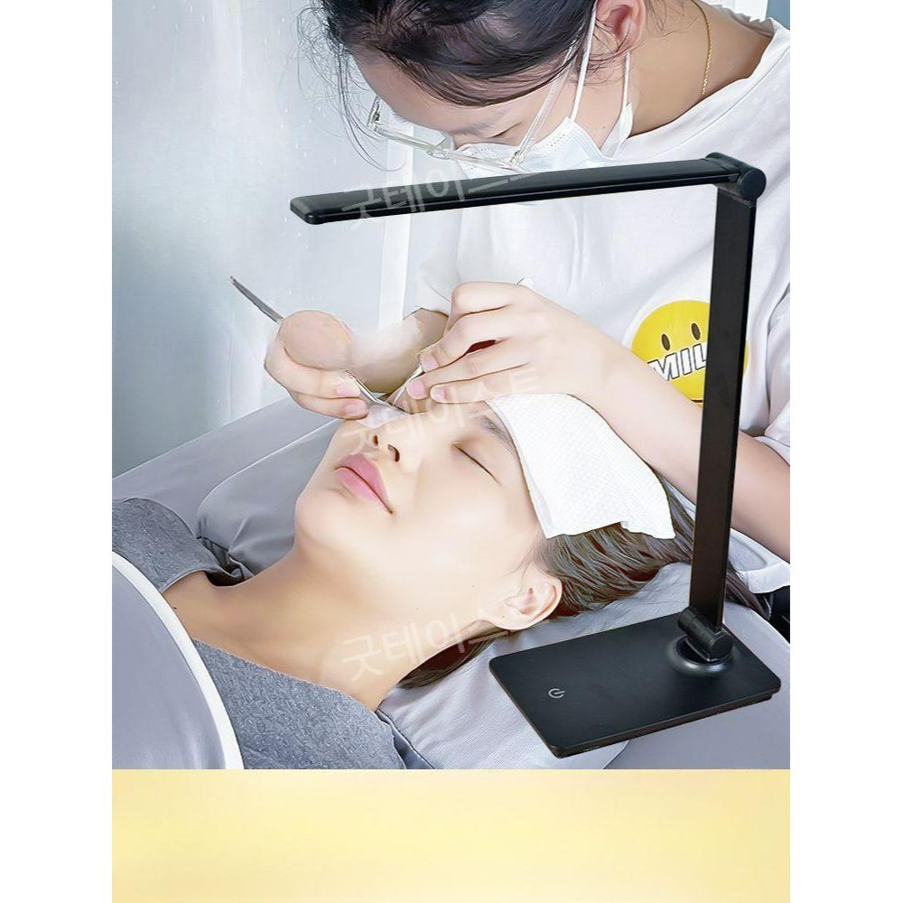 휴대용 접이식 탁상용 속눈썹 램프 조명 충전식 반영구문신 네일 아트 네일샵 뷰티샵 - 메인 이미지