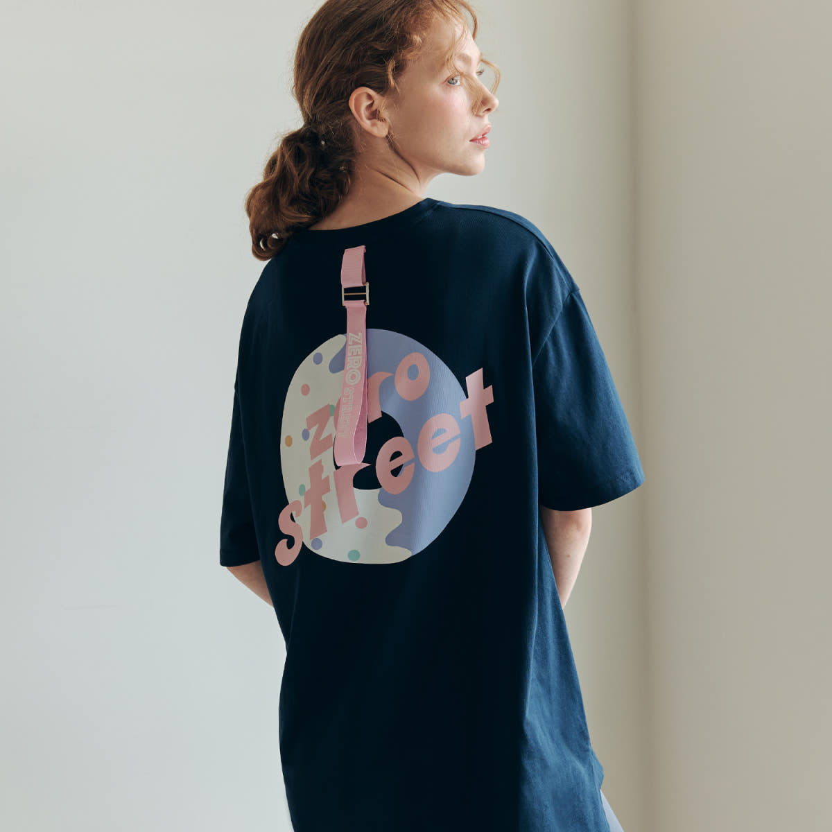 제로스트릿 [N배송][제로스트릿][5컬러] 백도넛 스트랩 반팔 티셔츠 BACK DONUT STRAP T-SHIRT