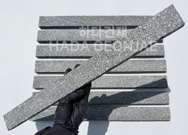 모노타일 500x45x17T 블랙 / 하다건재 와이드벽돌타일