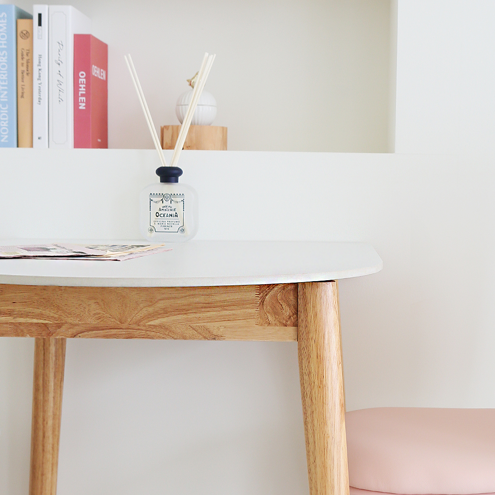 스콘 2인용 포세린 세라믹 식탁 세트 800 반타원 원목 의자 2개