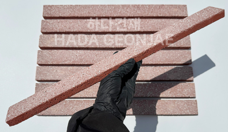 모노타일 500x45x17T 레드 / 하다건재 와이드벽돌타일