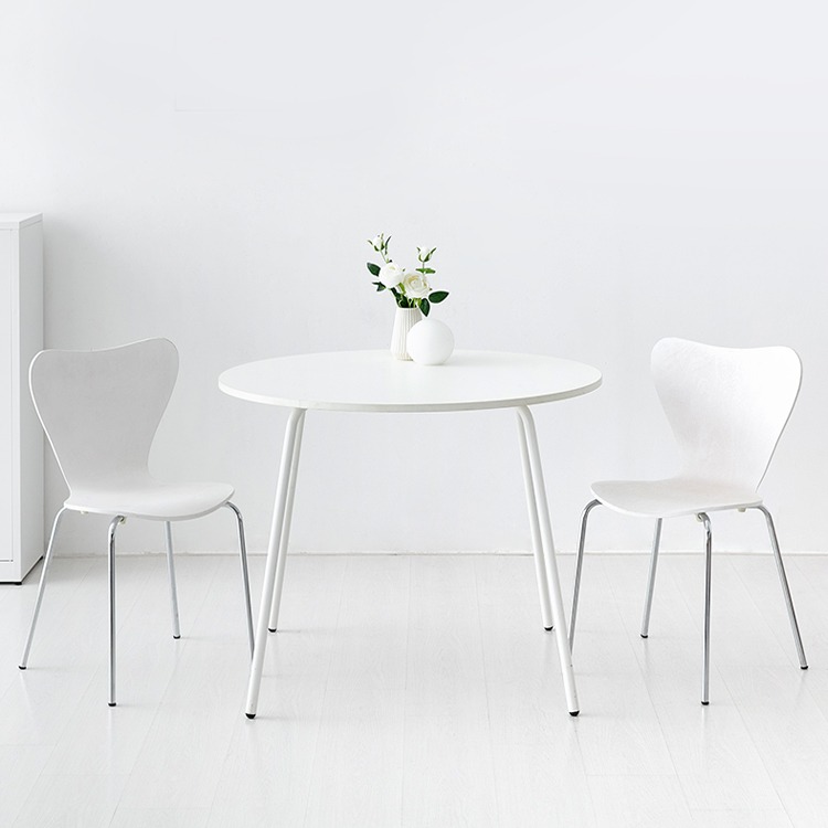 두게드 테이블 라운드 D96 화이트 + KURBY 의자 A타입 2인 세트