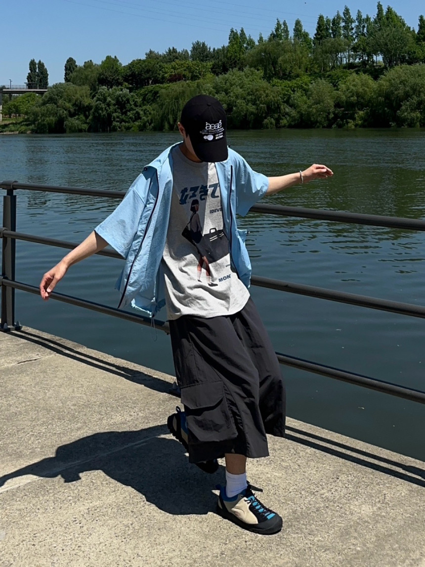 B7CDF07F-2A6A-42D0-9056-50609E531F04