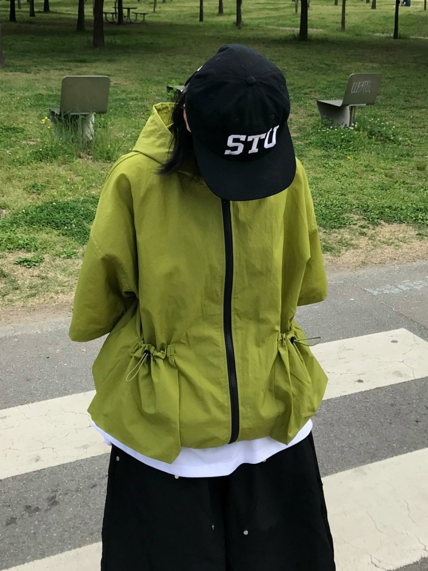 B2D7F978-EEE3-4CEF-886D-50169ACF13FC