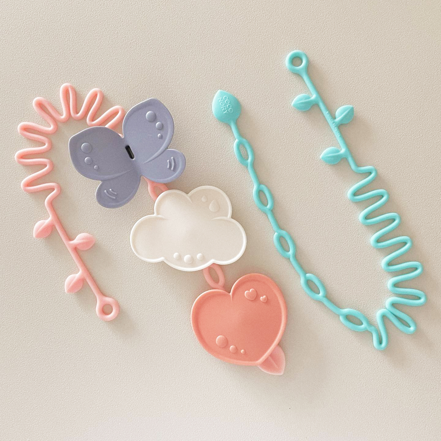 꼬꼬노리 쿠비 실리콘 치발기 이파리스트랩4종 신생아선물