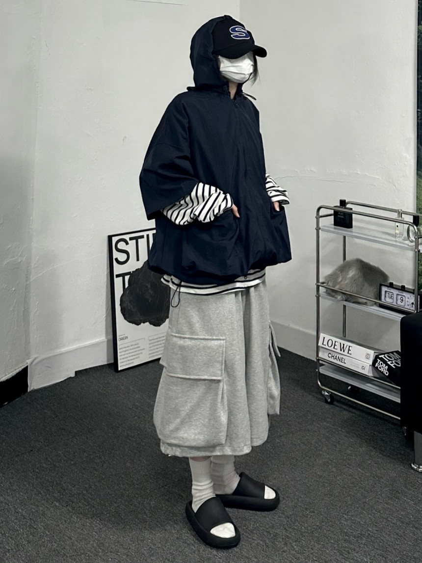 1BF1811C-2843-4DB0-81CA-40698242F80F