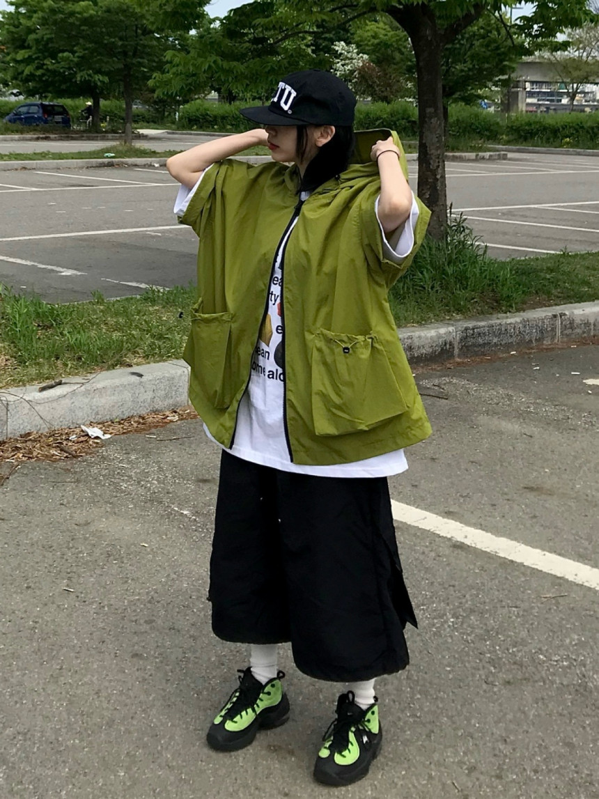 B98BA60E-F153-4A6D-819D-B69FD3E505CA