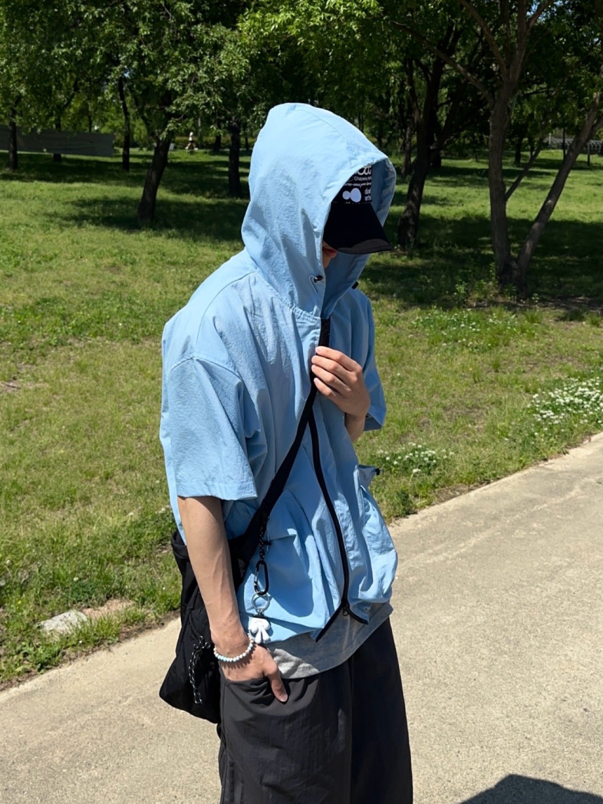 F1AADC26-DB51-4BEE-8301-2157473F40C3