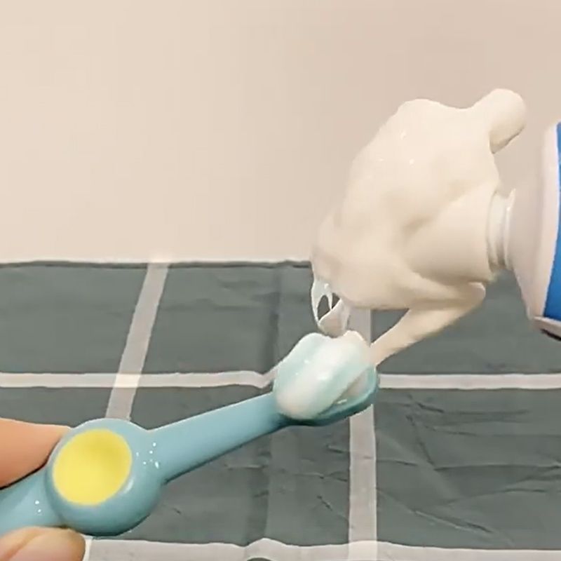 똥 싸는 치약 짜개 뚜껑 쓸데없는 특이한 선물 쓸모없는 웃긴 인싸템 무쓸모 - 상세 이미지 3