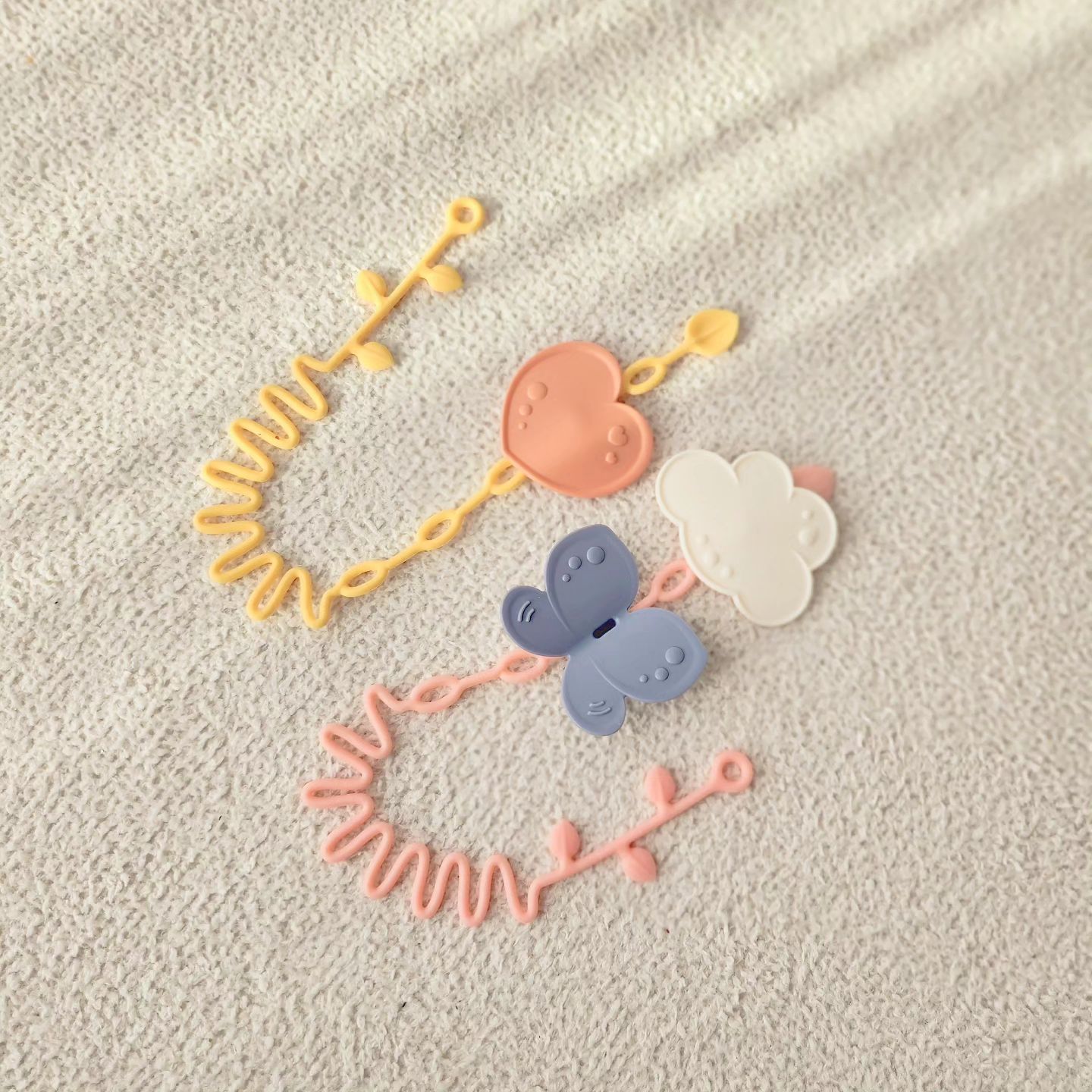 꼬꼬노리 쿠비 치발기 이파리스트랩 4종 아기선물세트 실리콘 국산