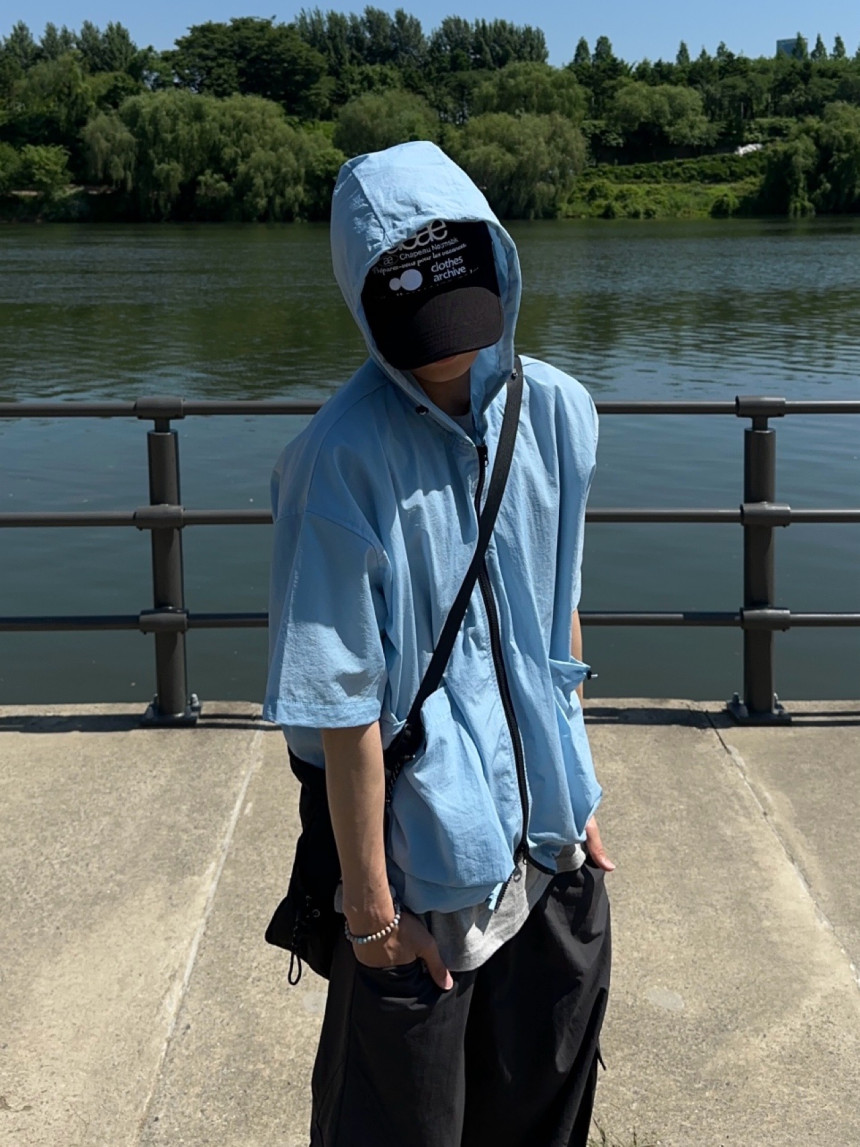 4FC652C6-9510-46AA-8D00-69FC5D9F47A6