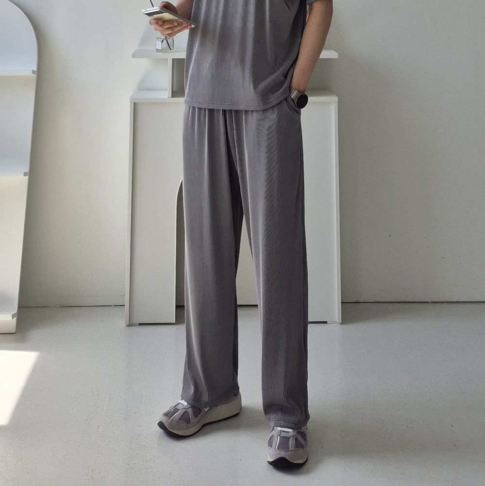 남자 와이드팬츠 구김없는 플리츠 아이스 팬츠 남자냉장고바지 - 상세 이미지 2