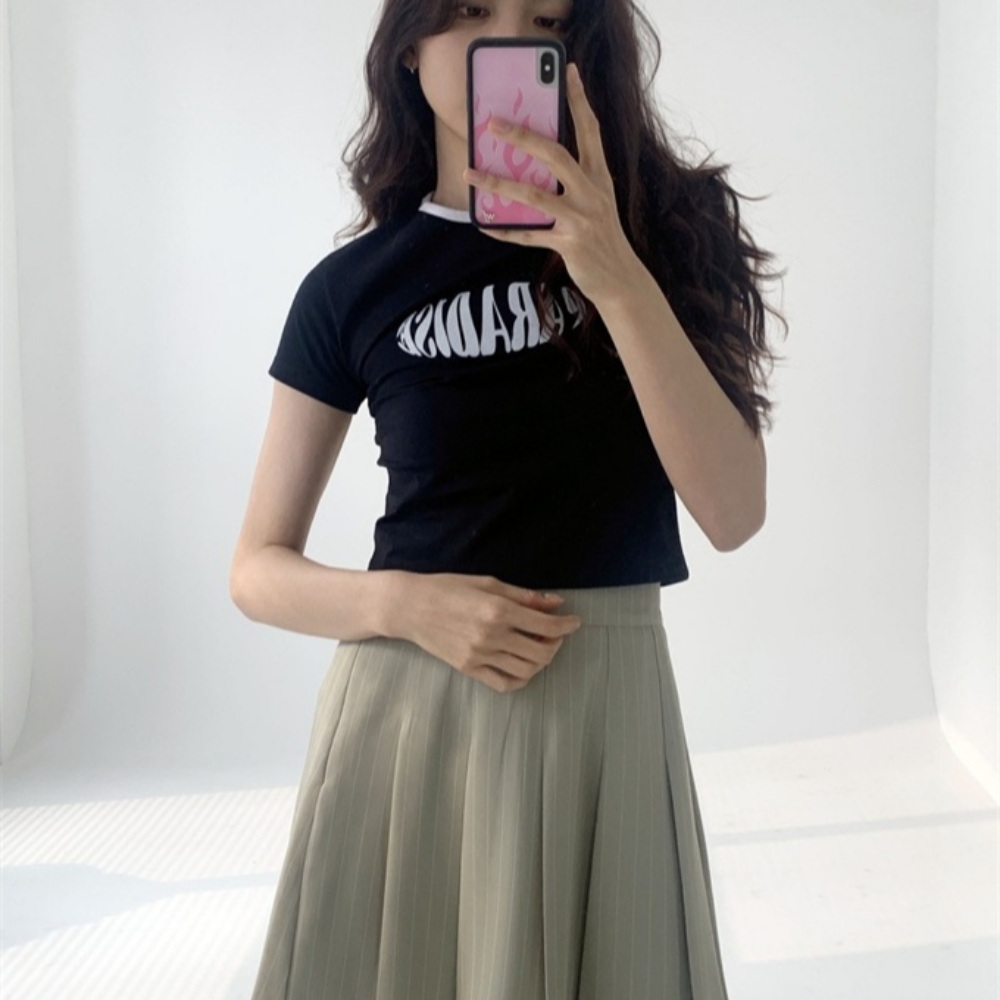 김유정 인스타그램 크롭탑 여름 스트릿 의상 옷 패션 - 상세 이미지 2