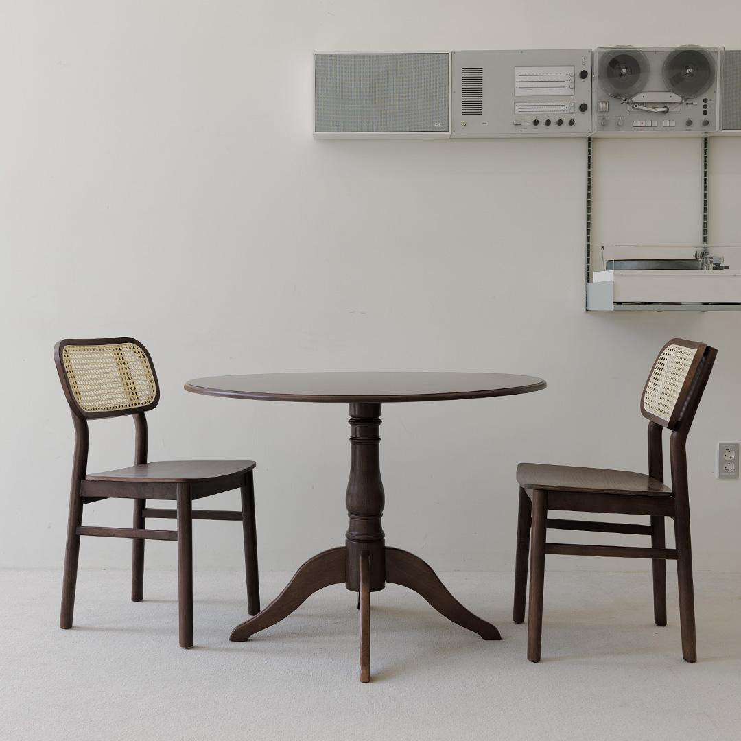 자야캠핑 포르보 1820 월넛 원목 카페 원형 모던 식탁테이블