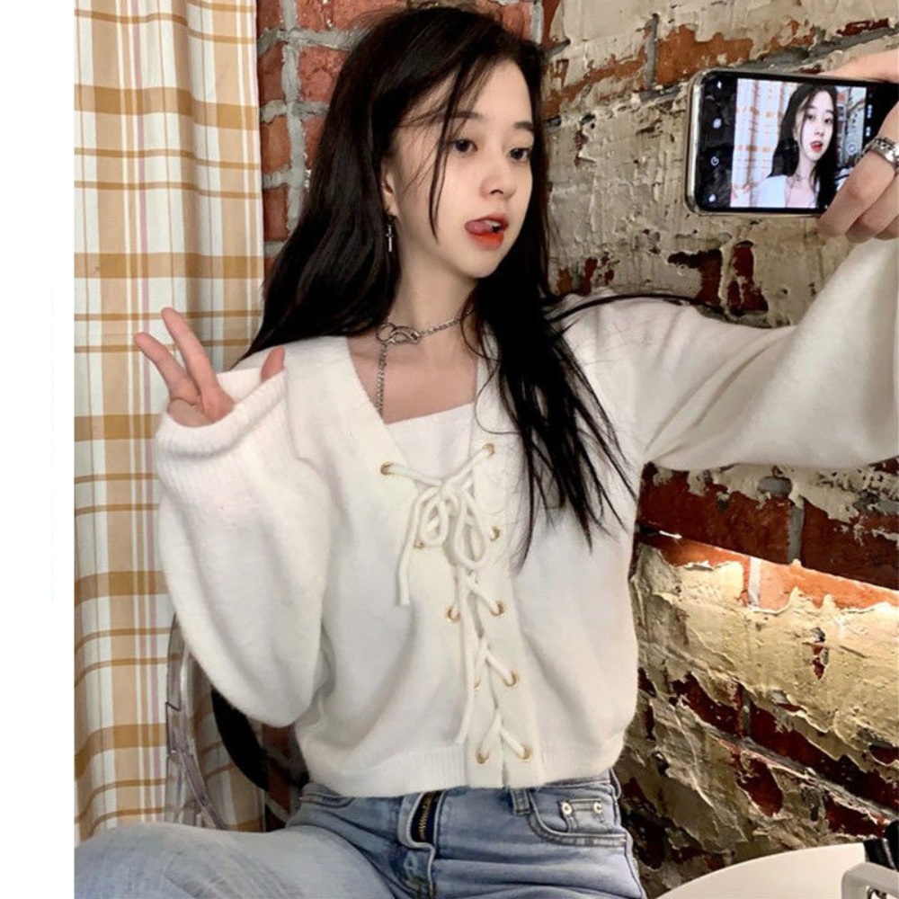 수지맞은 우리 34화 함은정 진수지 가디건 리본 간절기 의상 옷 패션 - 메인 이미지
