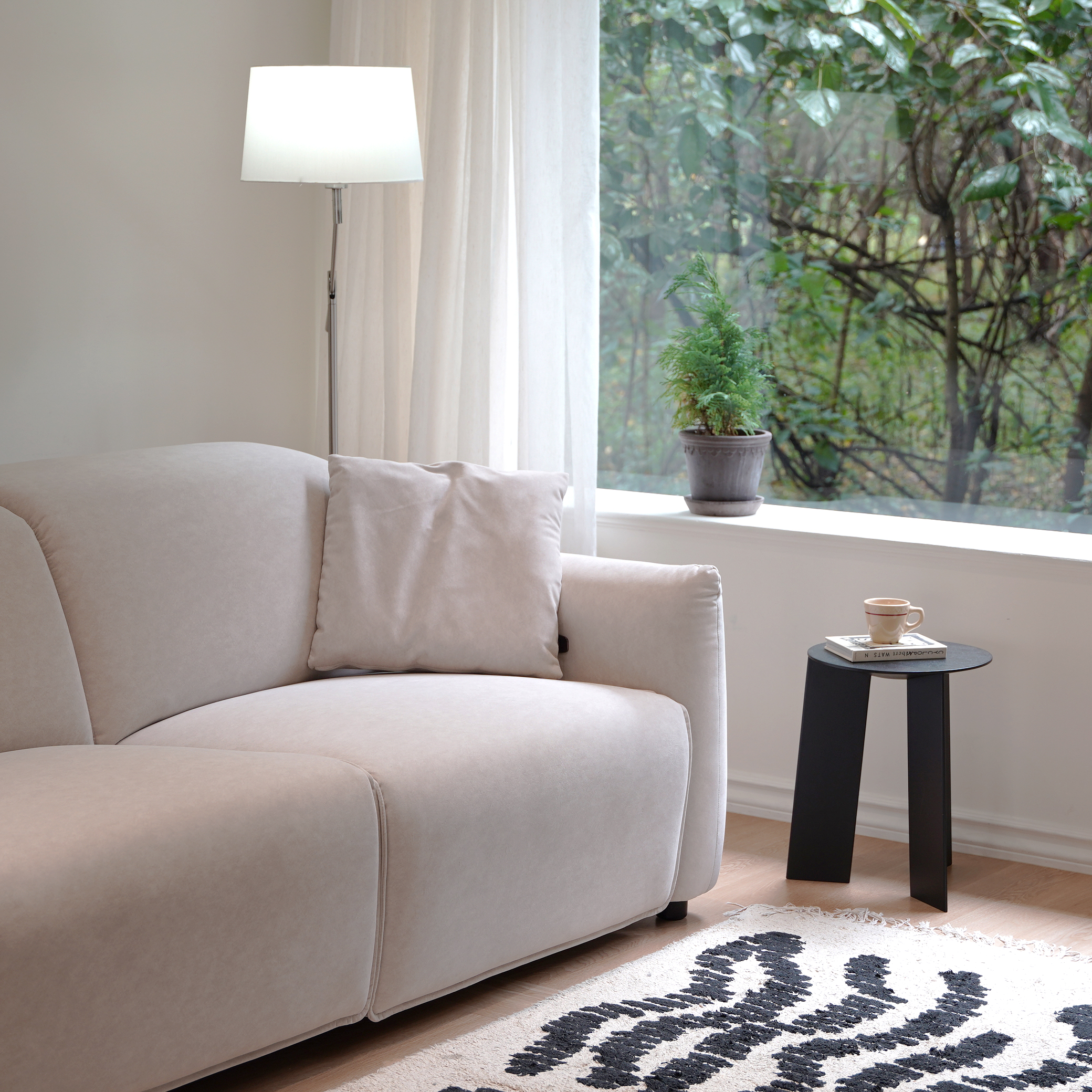 라떼 기능성 이지클린 발수 에코브릭 패브릭 전동 리클라이너 3인용 쏘랩 소파