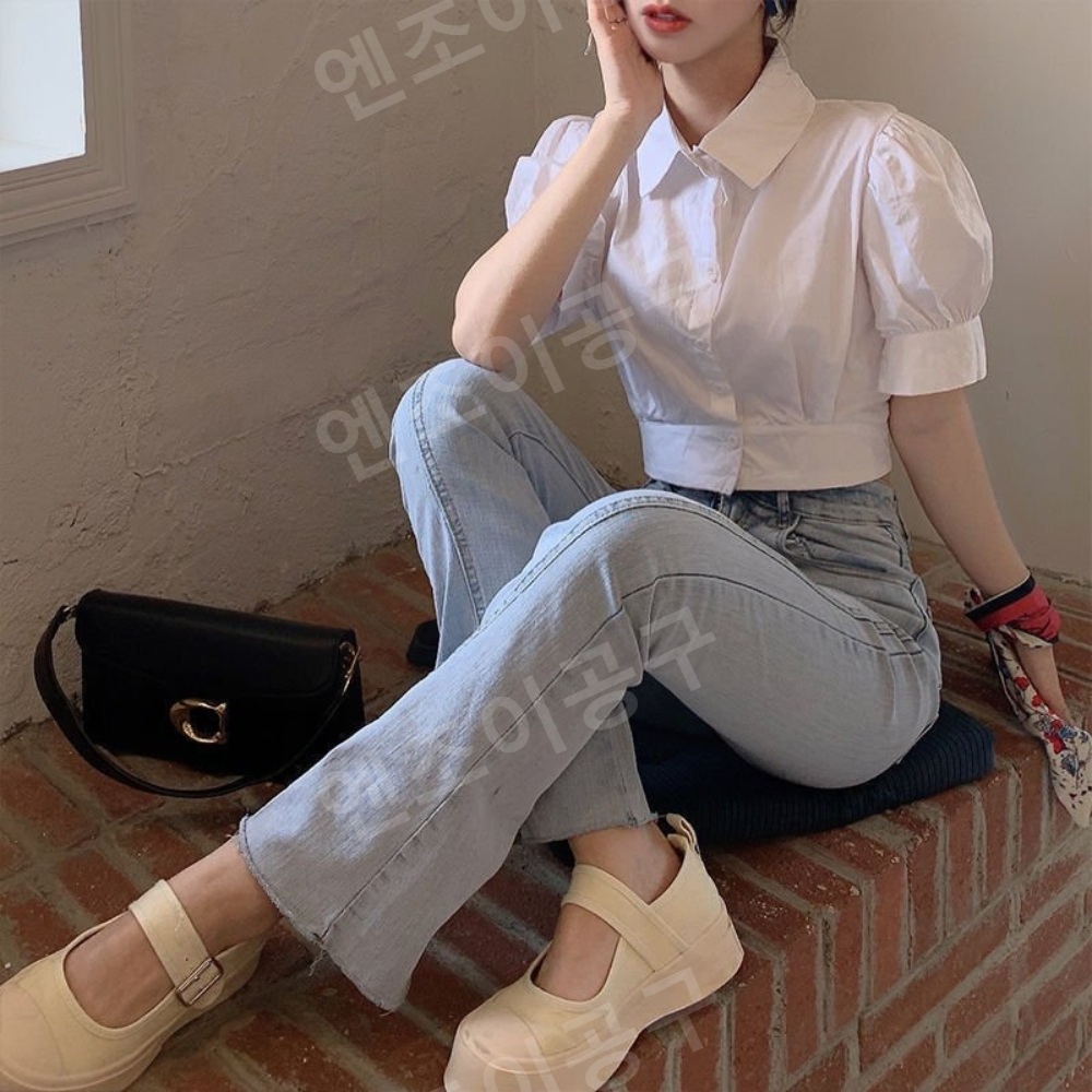 장원영 인스타그램 화이트 블라우스 셔링 크롭 의상 옷 패션 - 상세 이미지 5